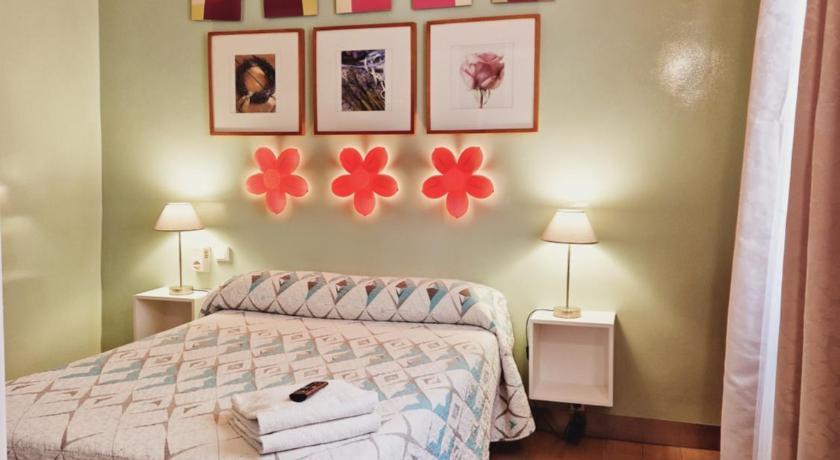 Casa De Huespedes Dolce Vita Madrid Bilik gambar