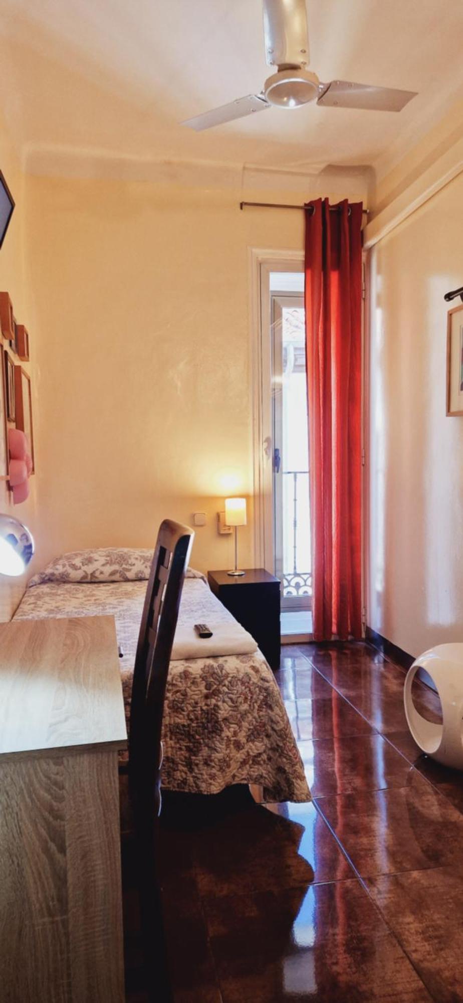 Casa De Huespedes Dolce Vita Madrid Luaran gambar